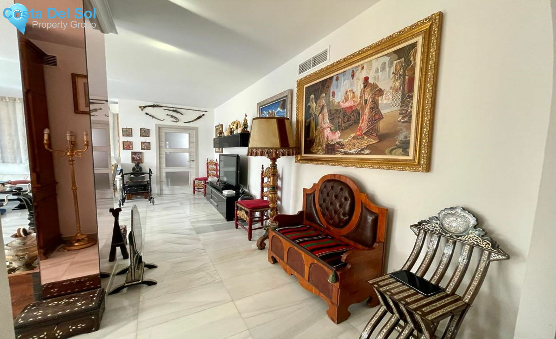 Middle Floor Apartment in Puerto Banús-1534276