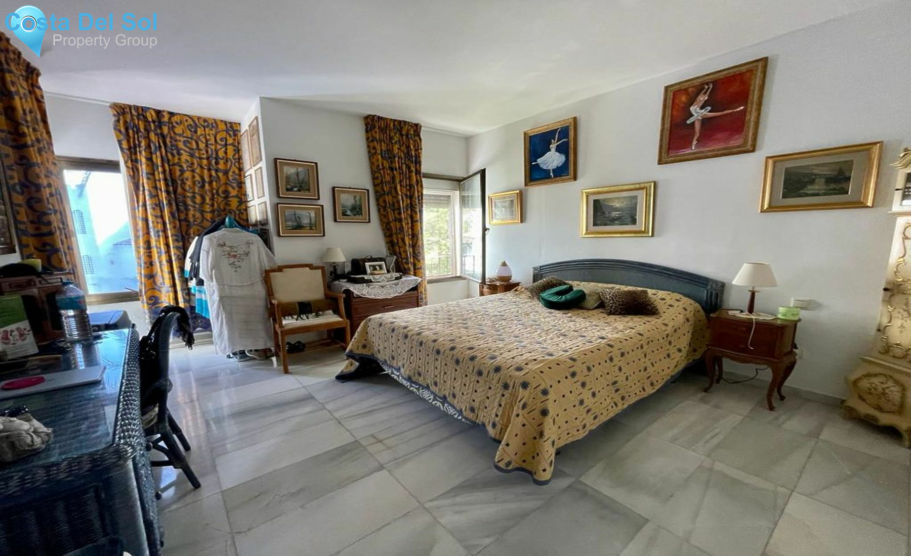 Middle Floor Apartment in Puerto Banús-1534279