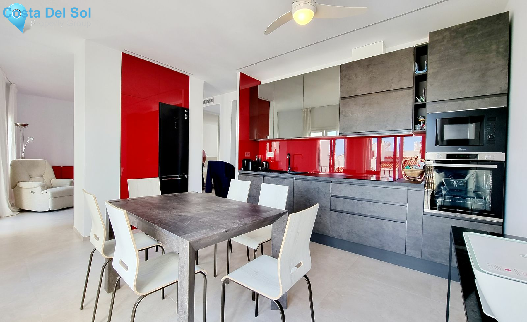 Middle Floor Apartment in Puerto Banús-1545410