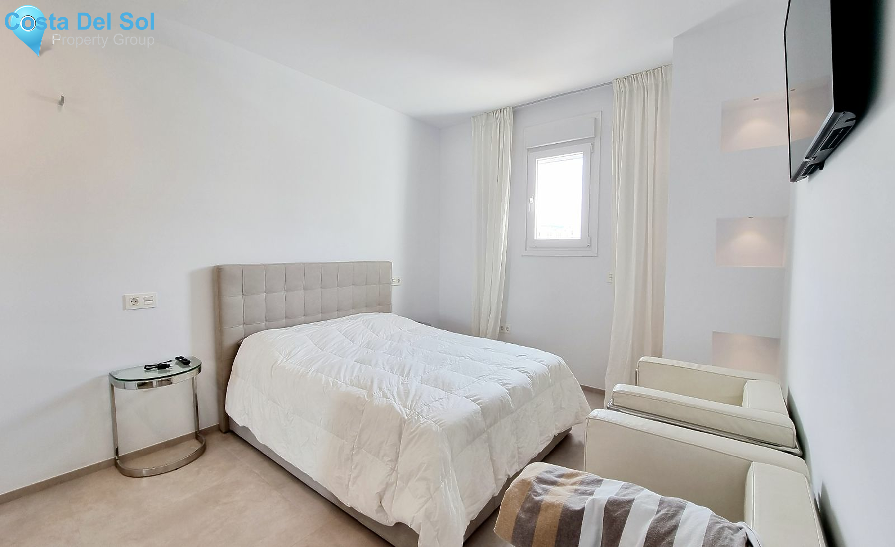 Middle Floor Apartment in Puerto Banús-1545412