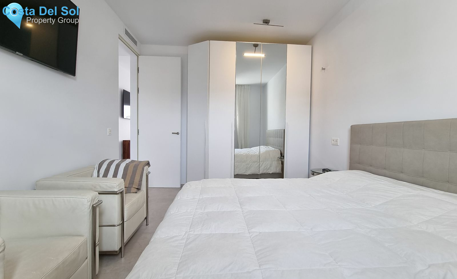 Middle Floor Apartment in Puerto Banús-1545414