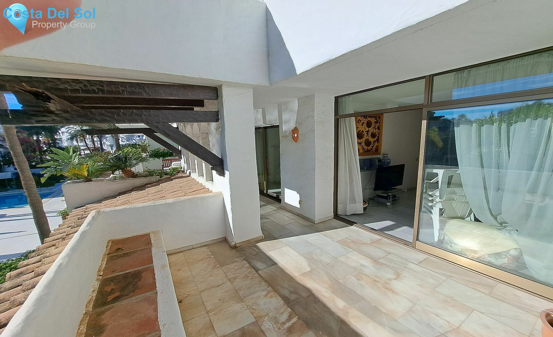 Middle Floor Apartment in Puerto Banús-1549301