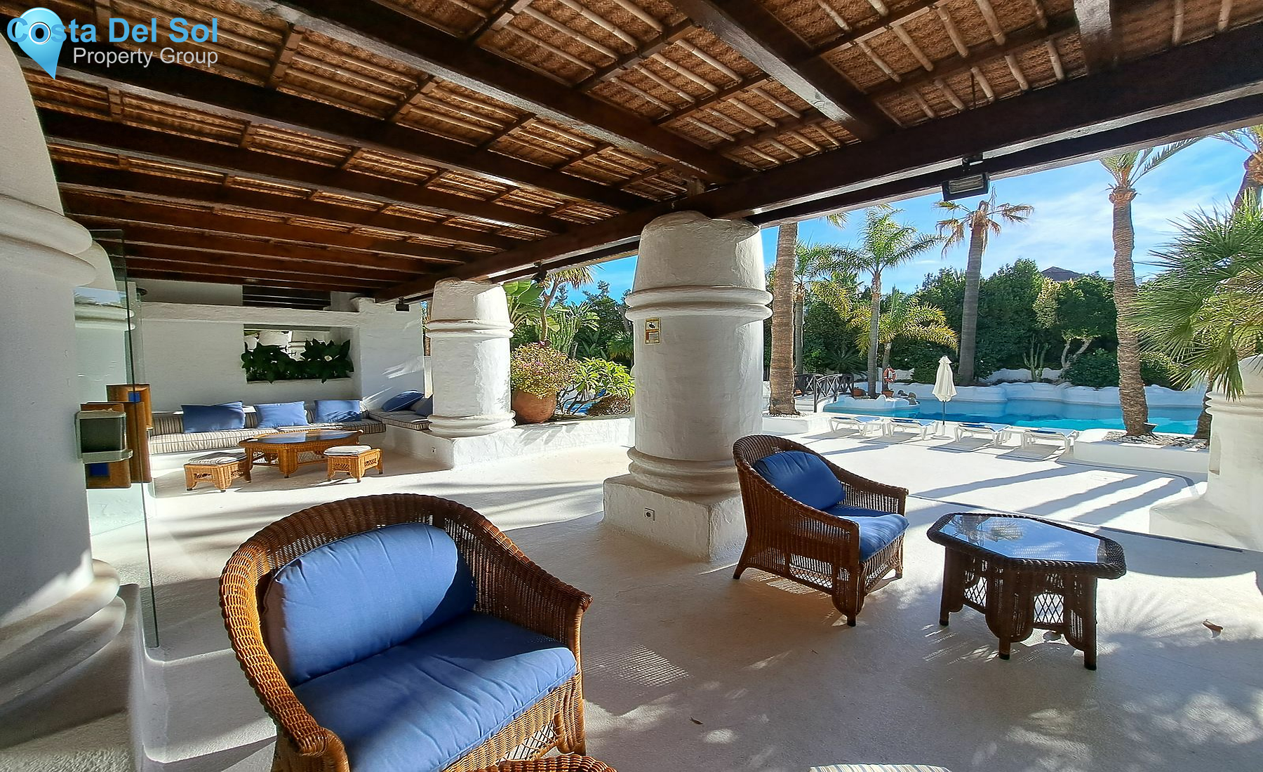 Middle Floor Apartment in Puerto Banús-1549310