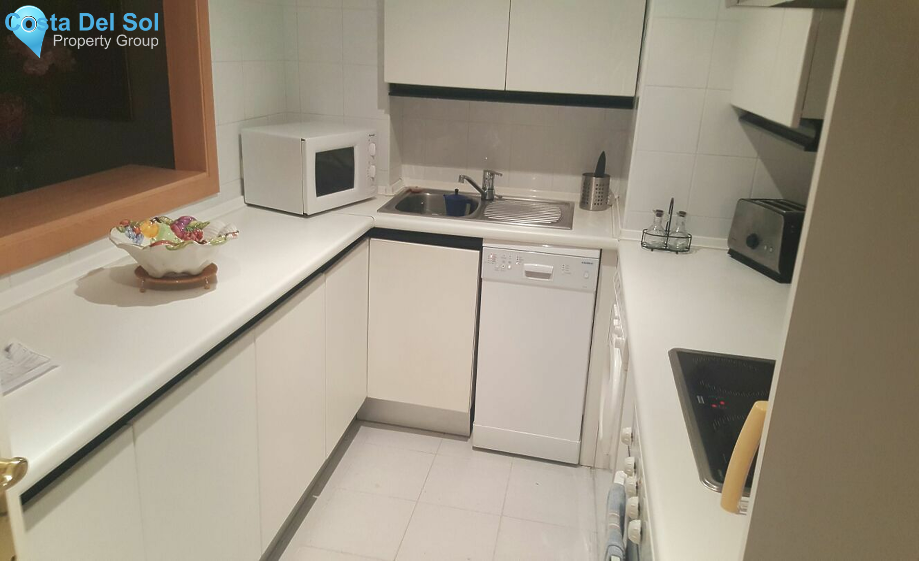 Middle Floor Apartment in Puerto Banús-1552699