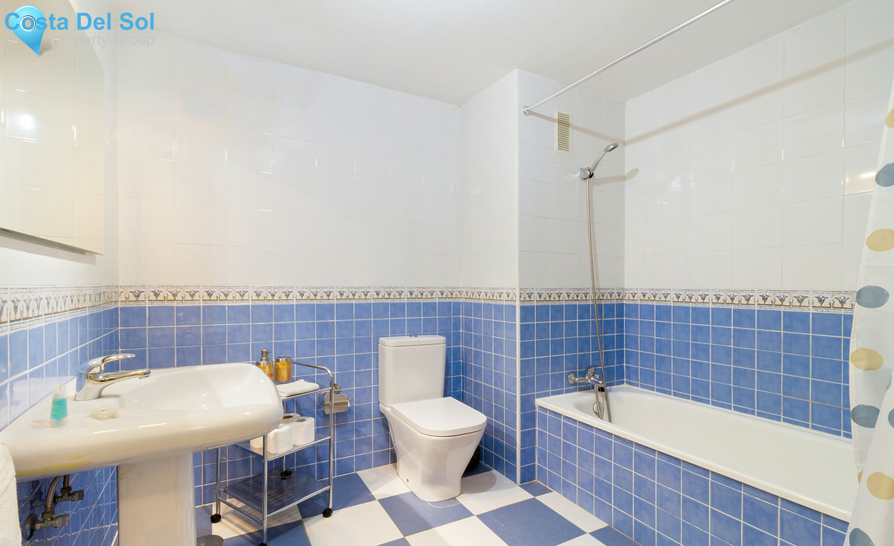Middle Floor Apartment in Reserva de Marbella-1237505