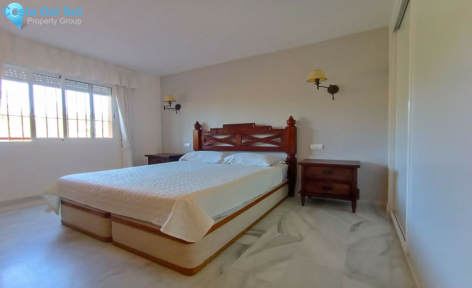 Middle Floor Apartment in Reserva de Marbella-1253550