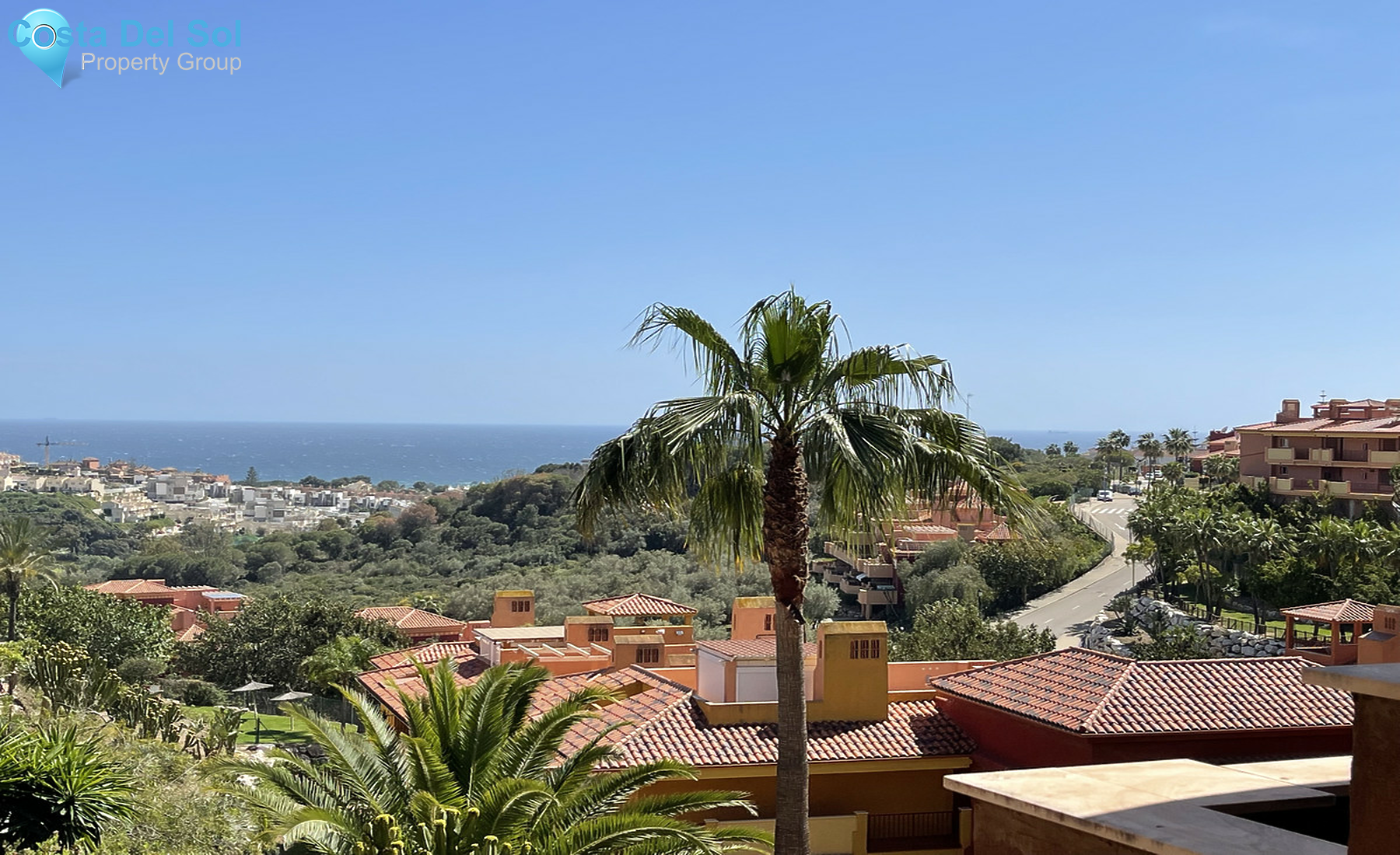 Middle Floor Apartment in Reserva de Marbella-1293325