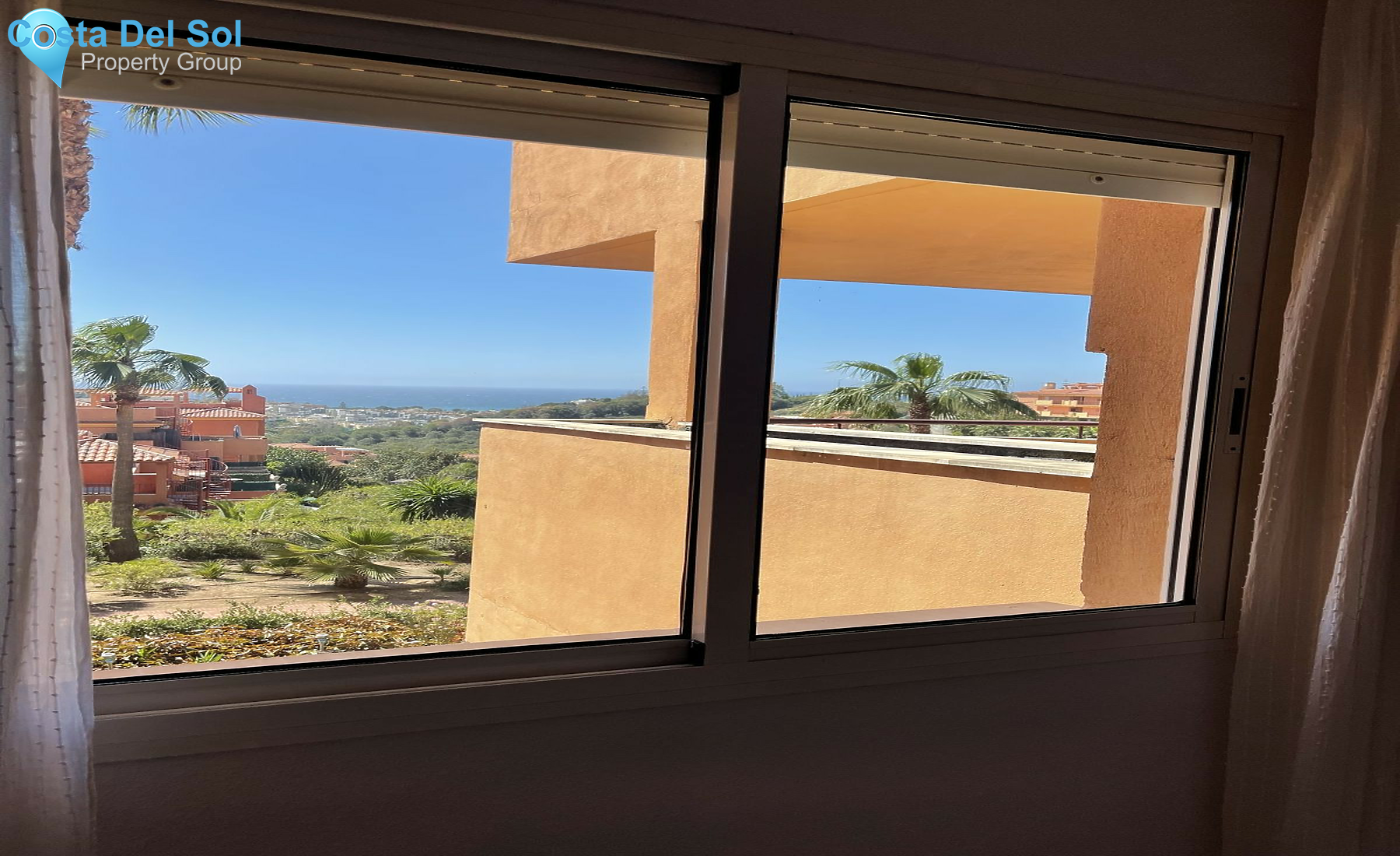 Middle Floor Apartment in Reserva de Marbella-1293336