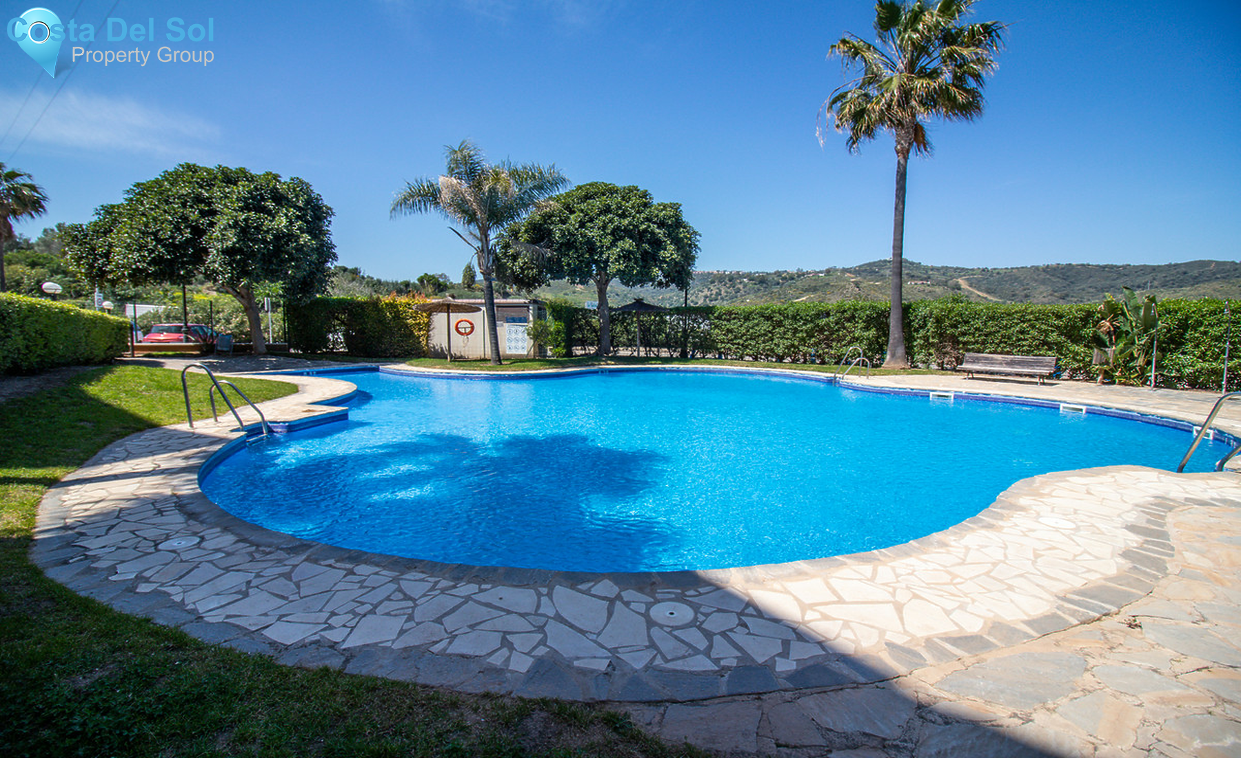 Middle Floor Apartment in Reserva de Marbella-1293341