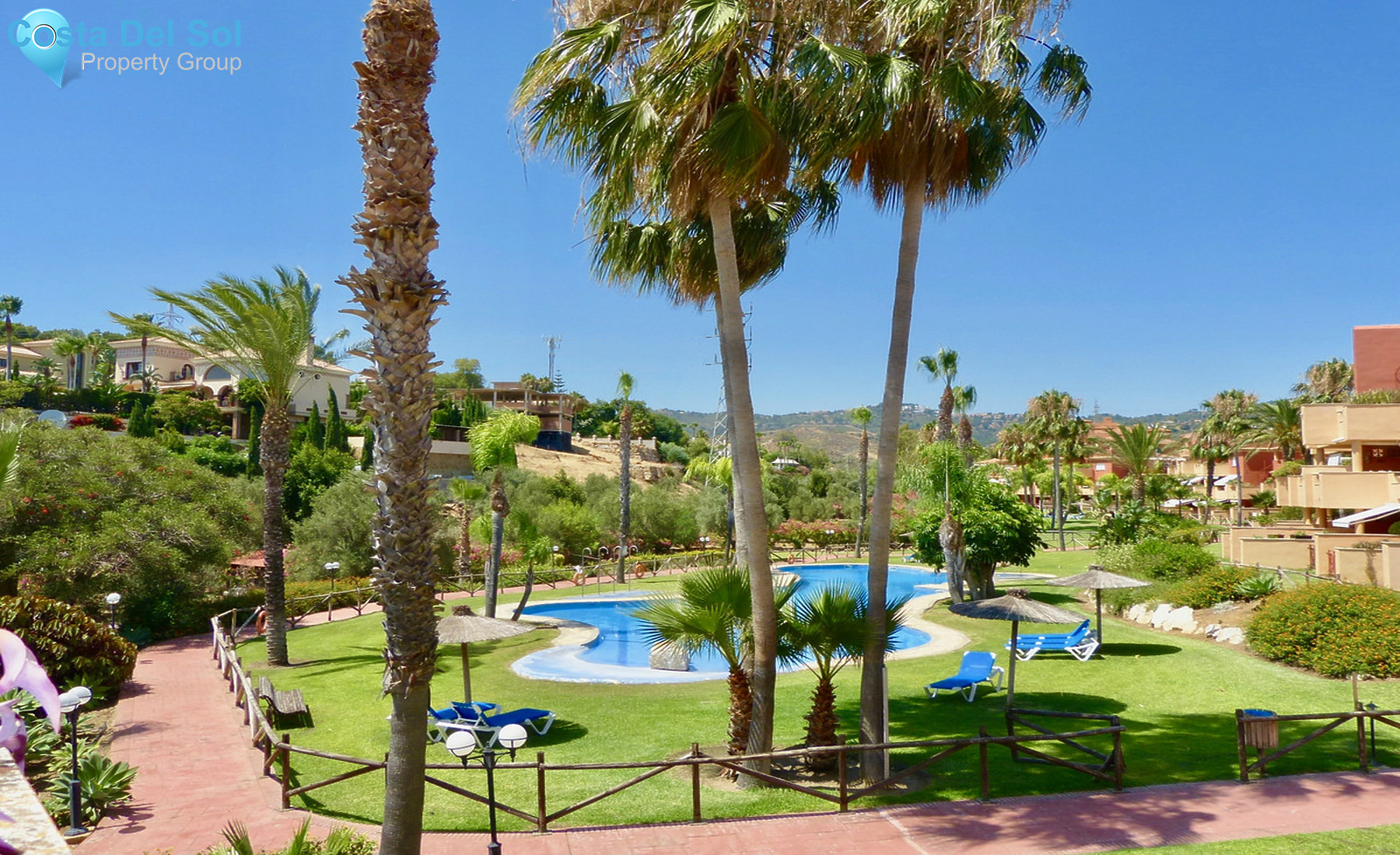 Middle Floor Apartment in Reserva de Marbella-1293382