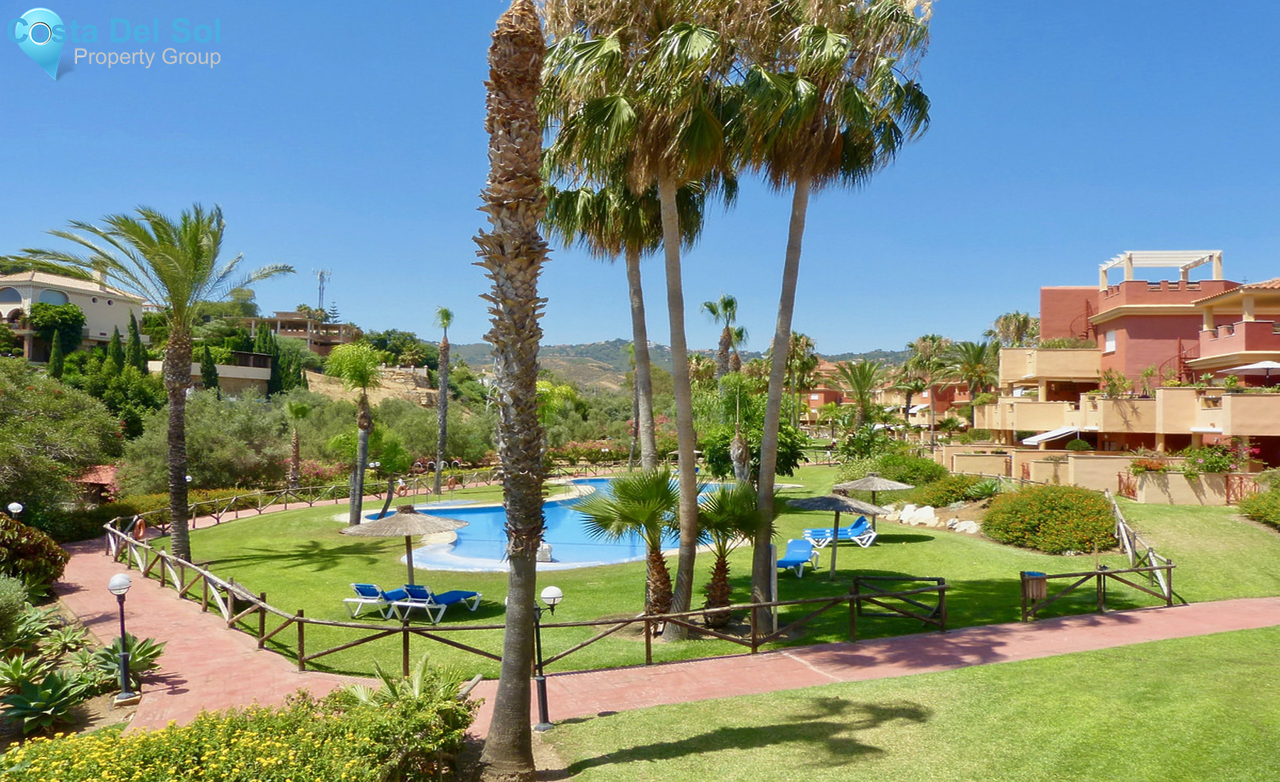 Middle Floor Apartment in Reserva de Marbella-1293383