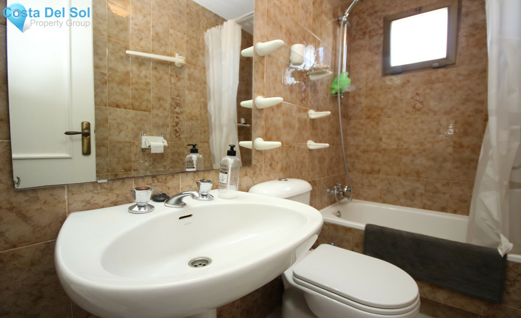 Middle Floor Apartment in Reserva de Marbella-1450870