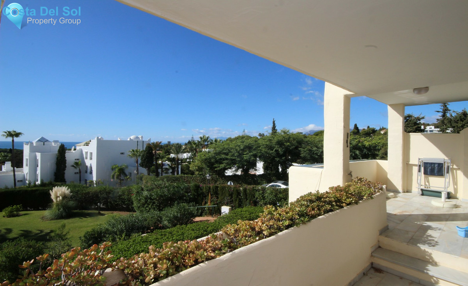 Middle Floor Apartment in Reserva de Marbella-1450872
