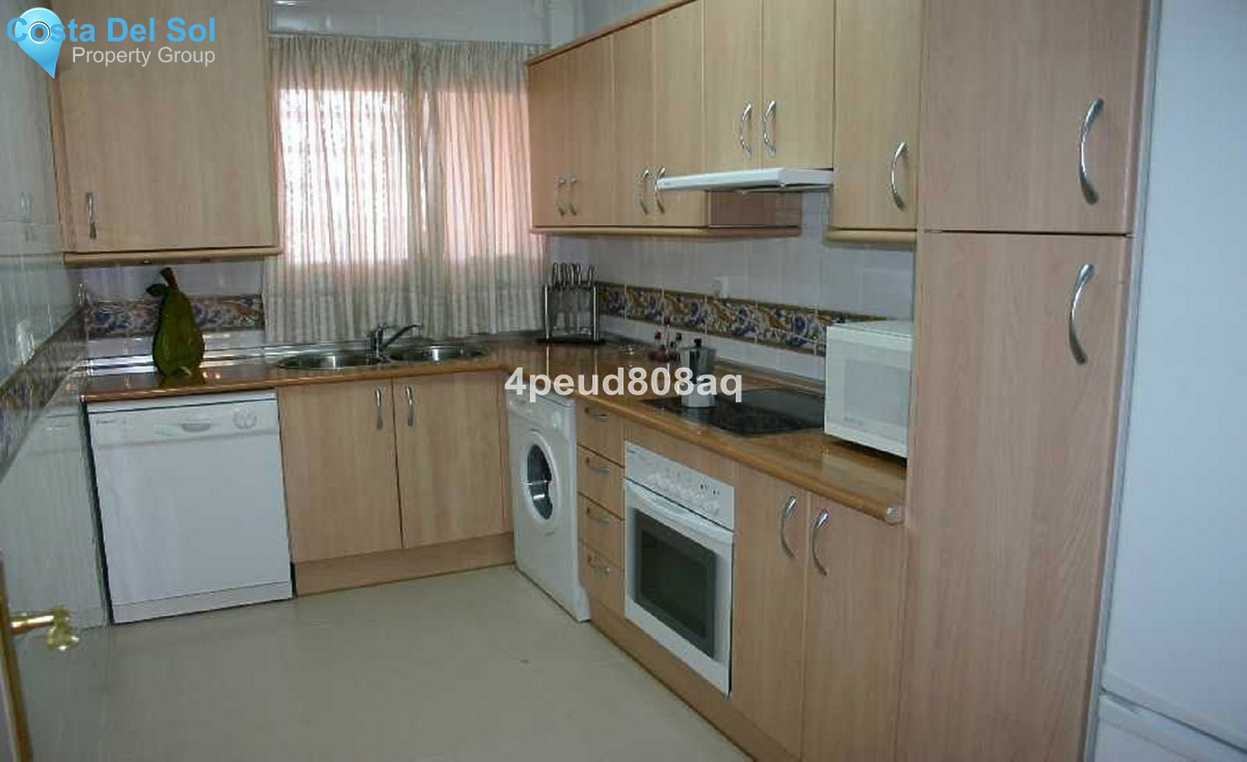 Middle Floor Apartment in Reserva de Marbella-1507120
