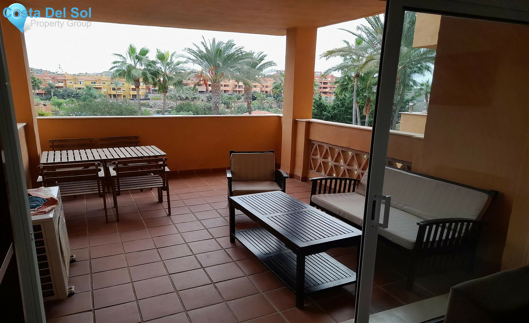 Middle Floor Apartment in Reserva de Marbella-1522367