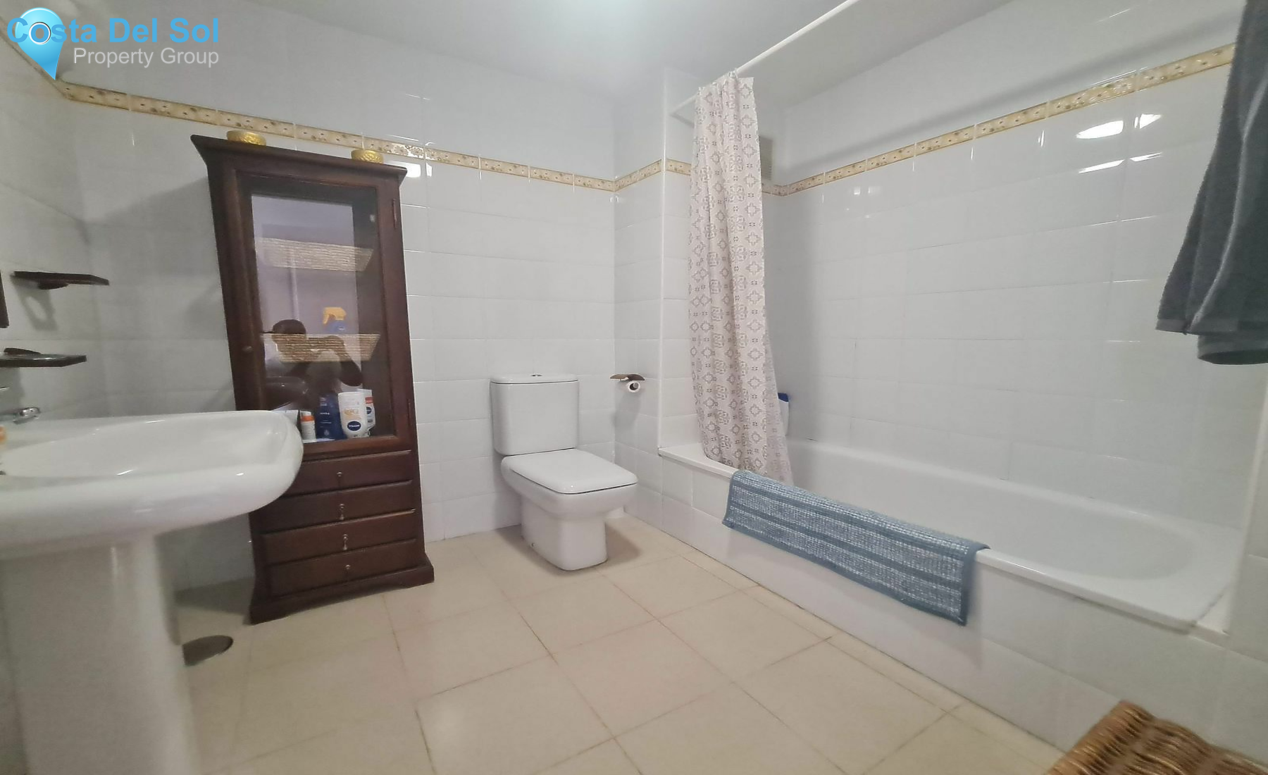 Middle Floor Apartment in Reserva de Marbella-1137658