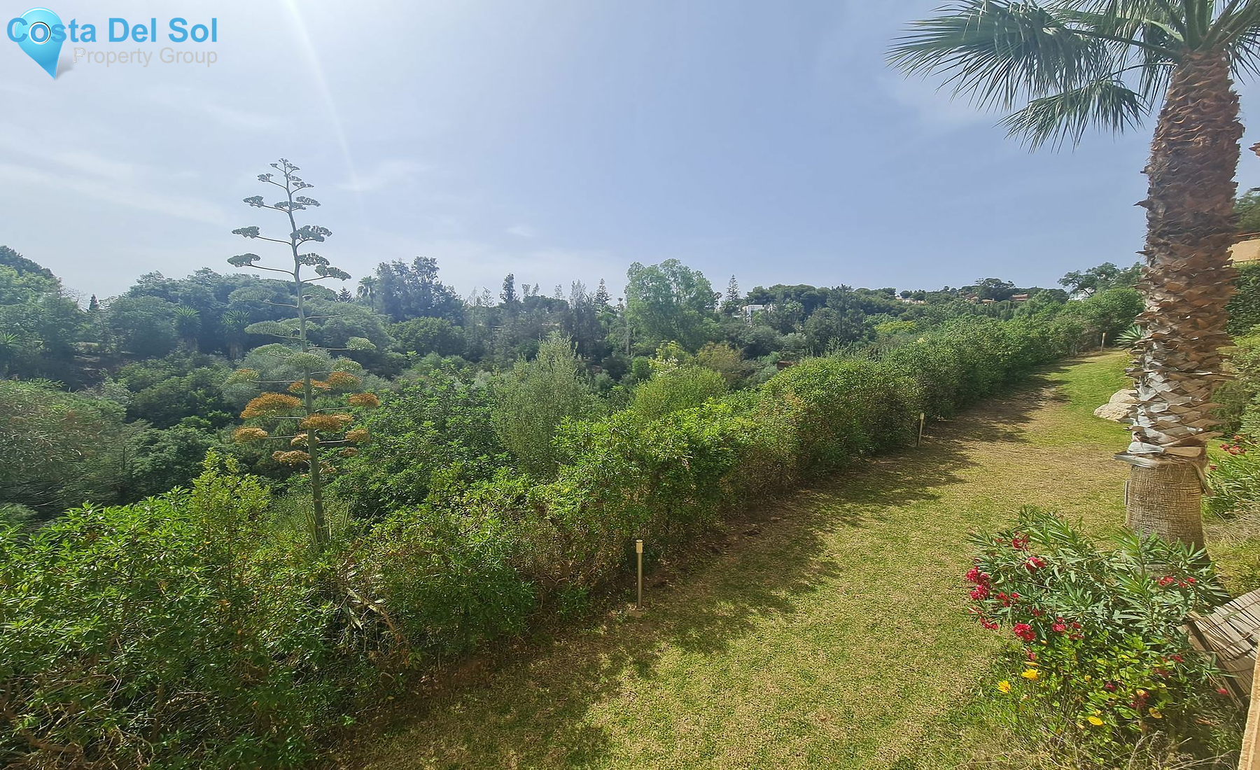 Middle Floor Apartment in Reserva de Marbella-1137659