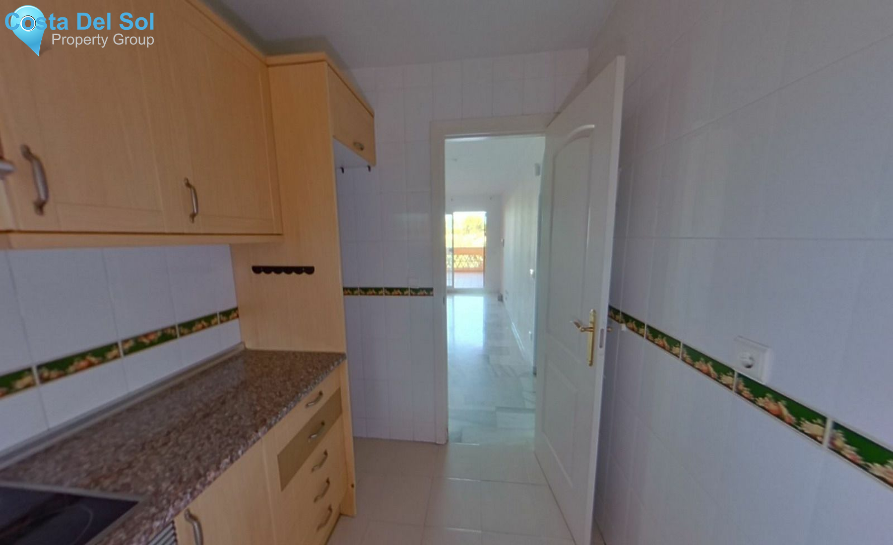 Middle Floor Apartment in Reserva de Marbella-1208782