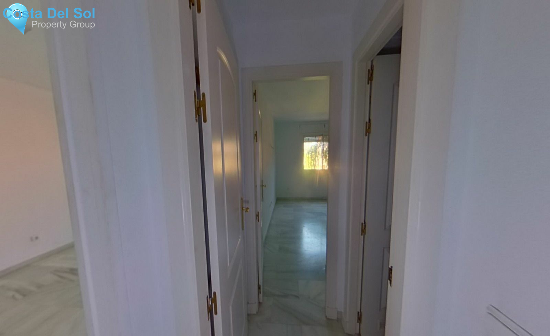 Middle Floor Apartment in Reserva de Marbella-1208784