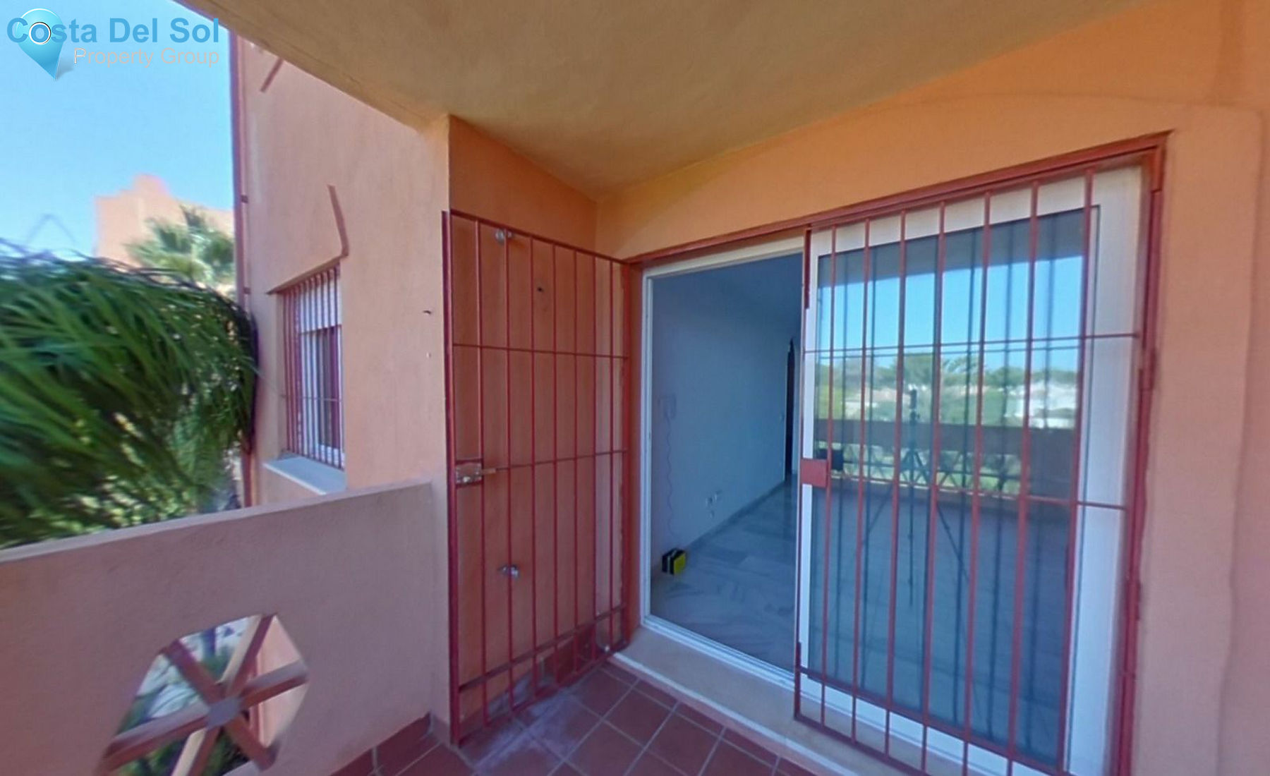 Middle Floor Apartment in Reserva de Marbella-1208777