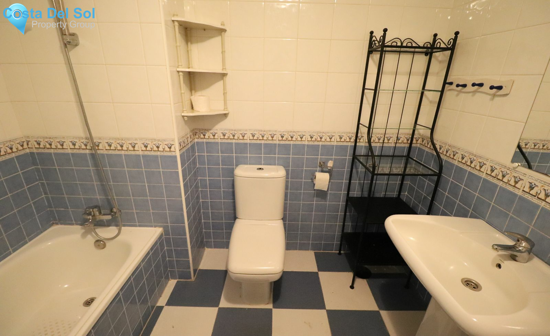 Middle Floor Apartment in Reserva de Marbella-1208990