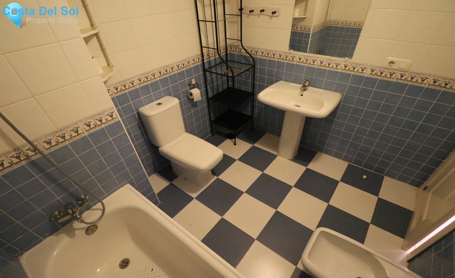 Middle Floor Apartment in Reserva de Marbella-1208992