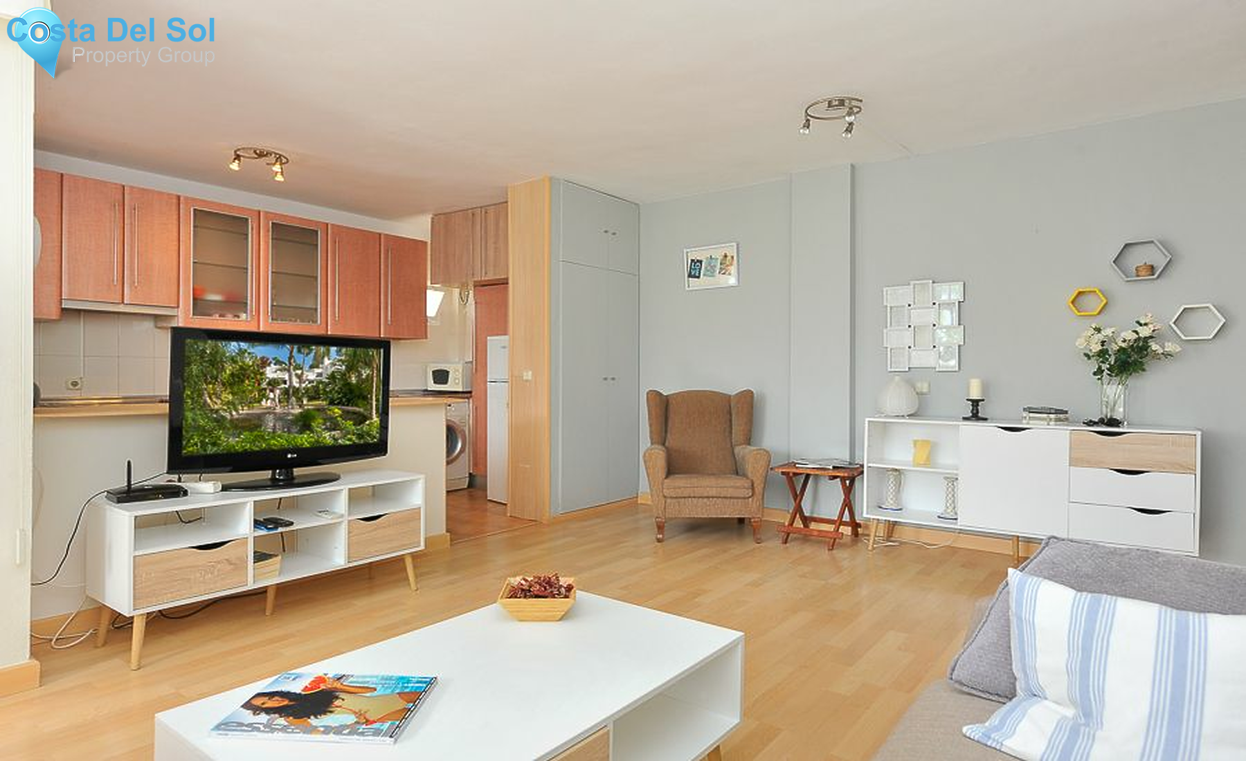 Middle Floor Apartment in Reserva de Marbella-1213071