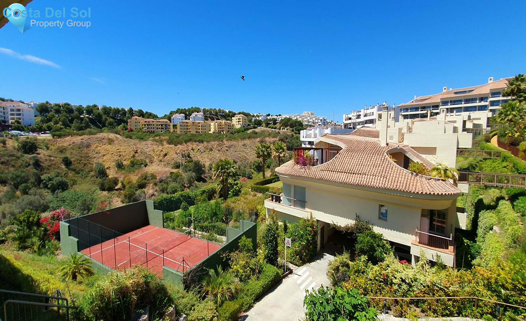 Middle Floor Apartment in Riviera del Sol-1239929