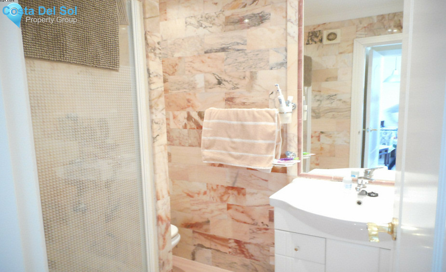 Middle Floor Apartment in Riviera del Sol-1253130