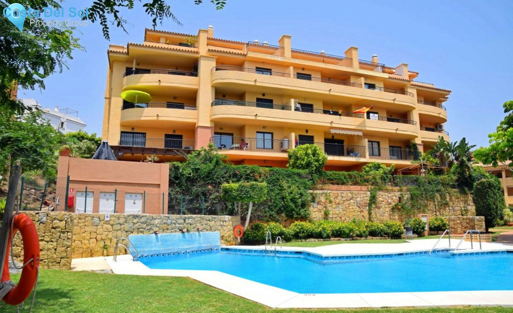 Middle Floor Apartment in Riviera del Sol-1270826