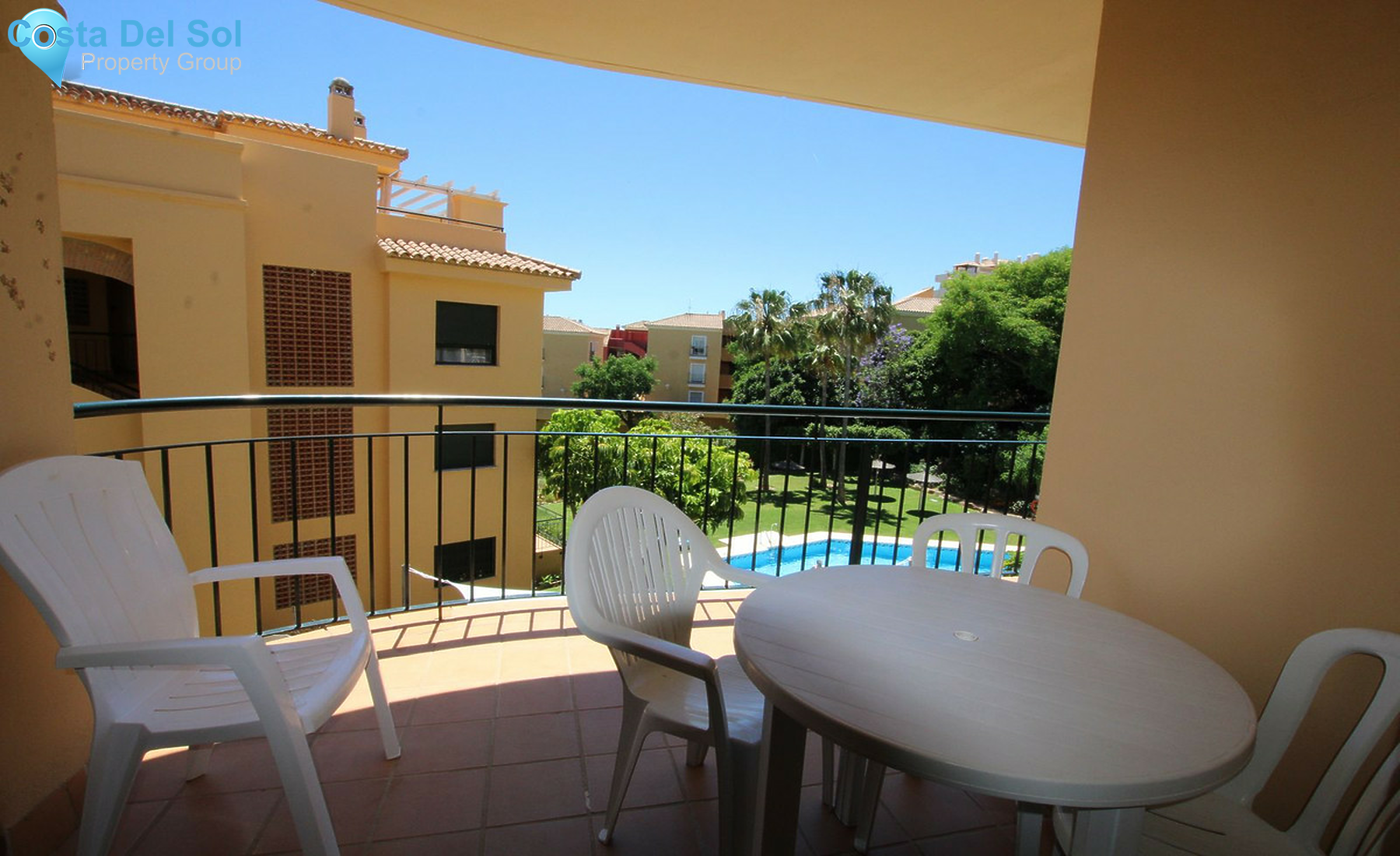 Middle Floor Apartment in Riviera del Sol-1270829