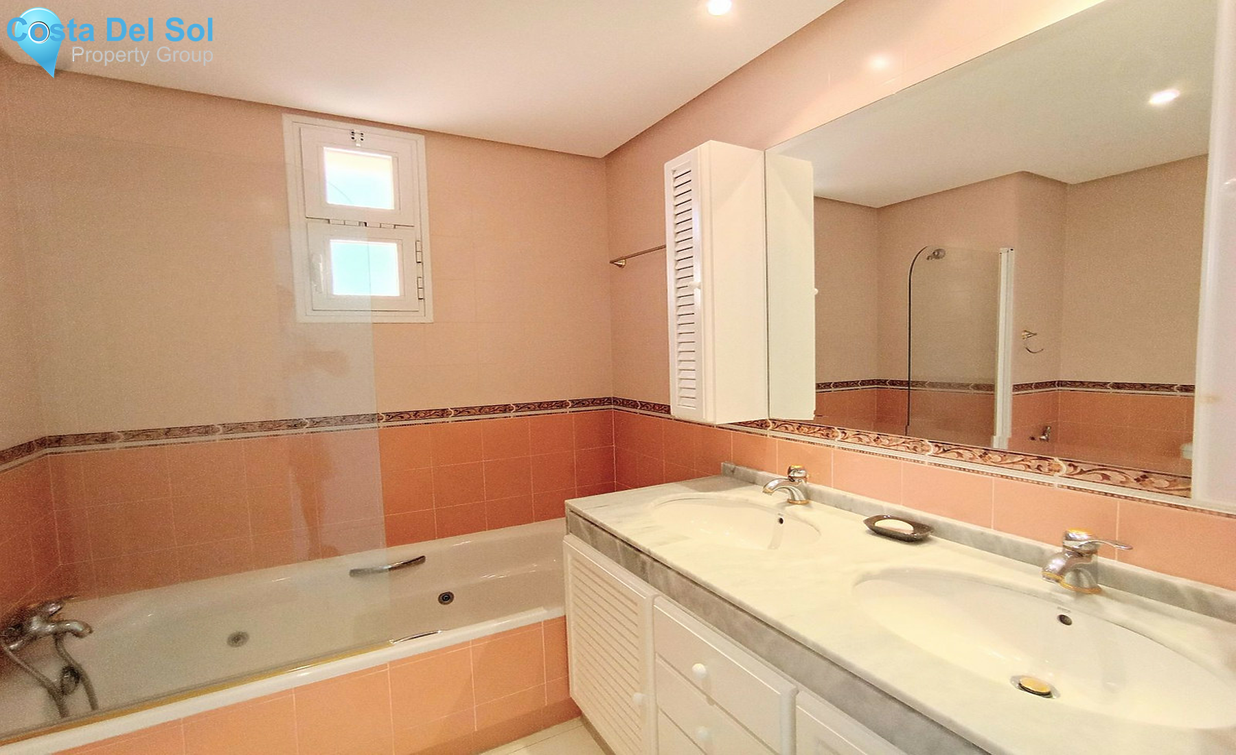 Middle Floor Apartment in Riviera del Sol-1307122