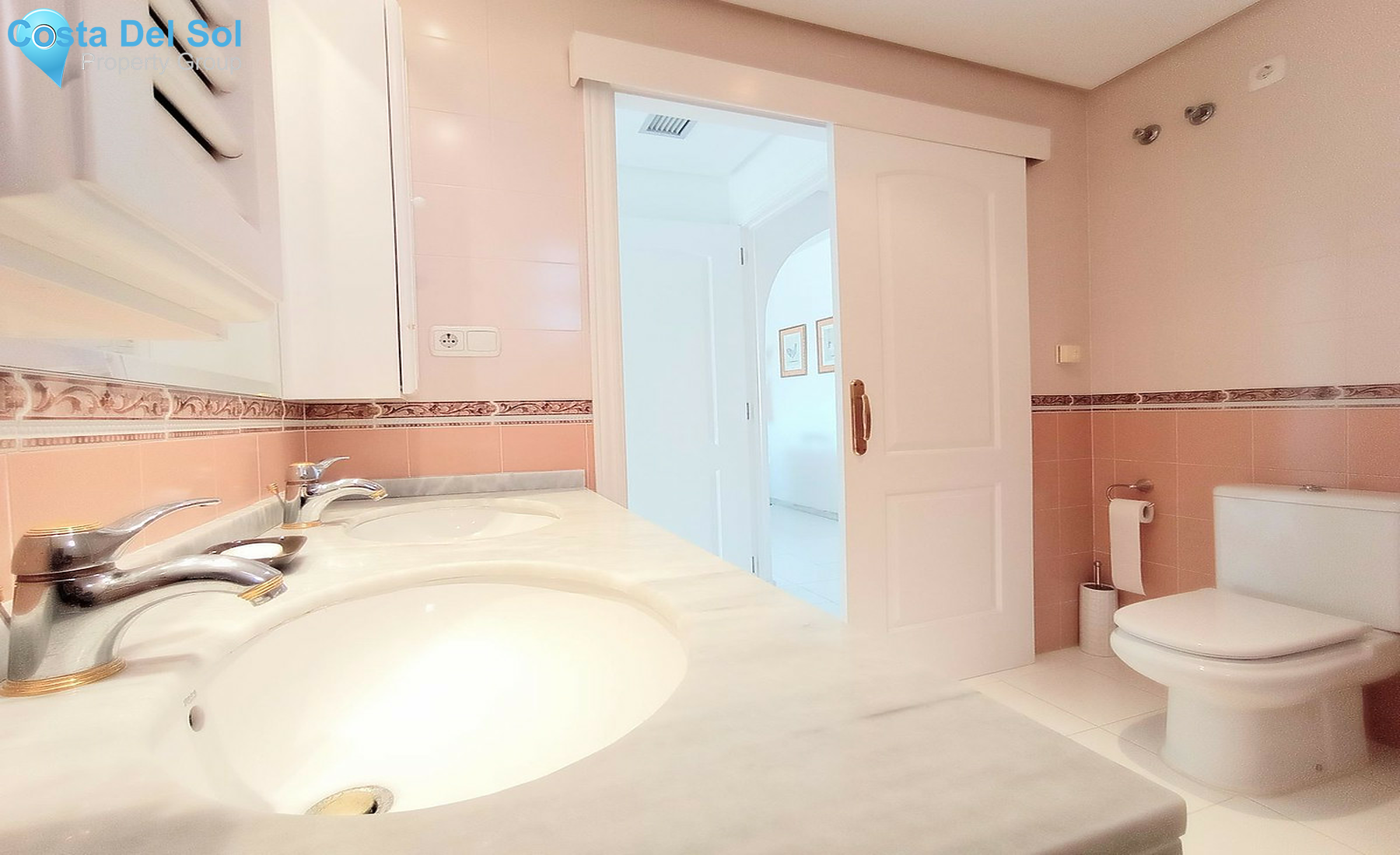 Middle Floor Apartment in Riviera del Sol-1307123