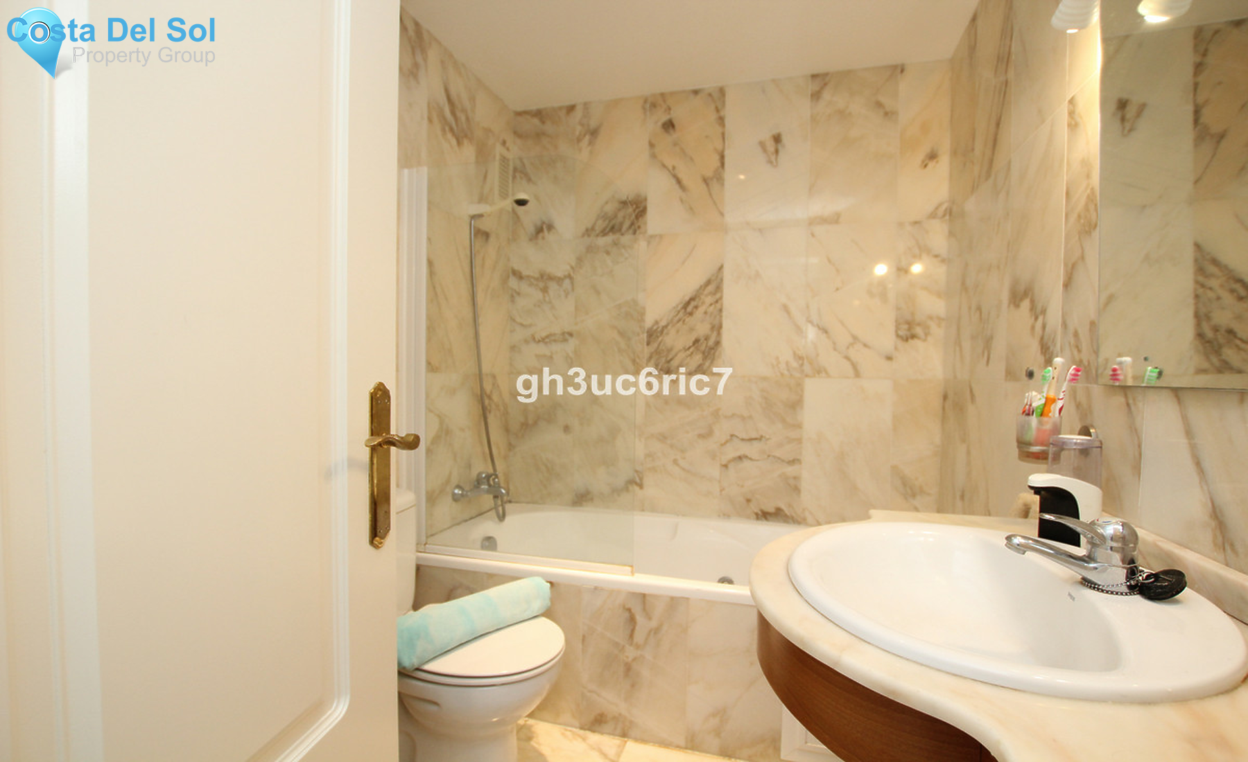 Middle Floor Apartment in Riviera del Sol-1311755