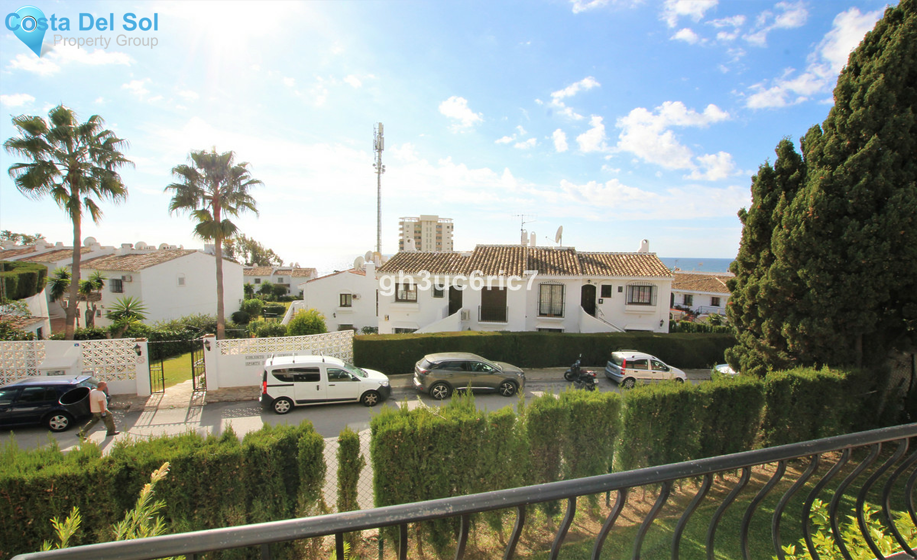 Middle Floor Apartment in Riviera del Sol-1327946