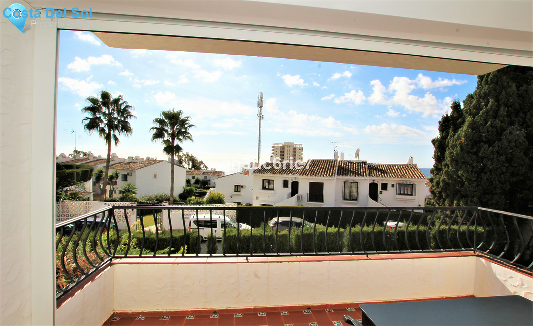 Middle Floor Apartment in Riviera del Sol-1327953