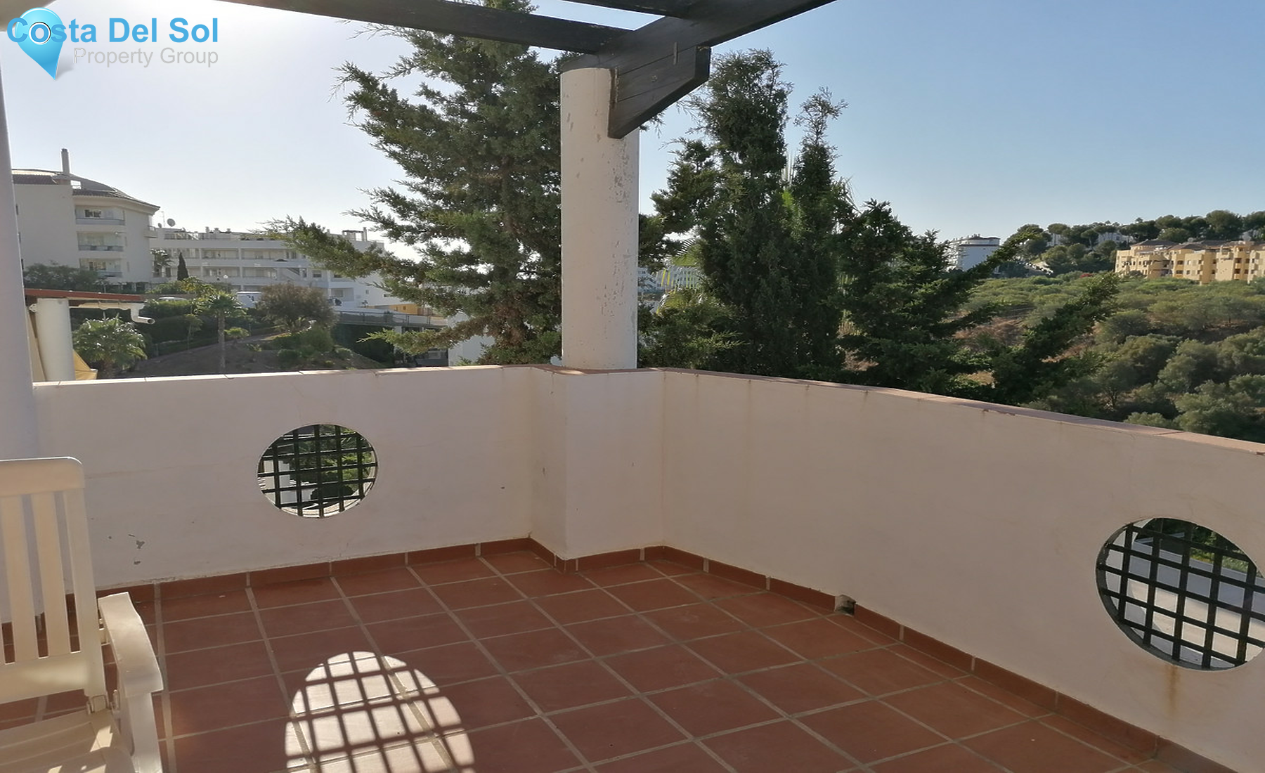 Middle Floor Apartment in Riviera del Sol-1341203