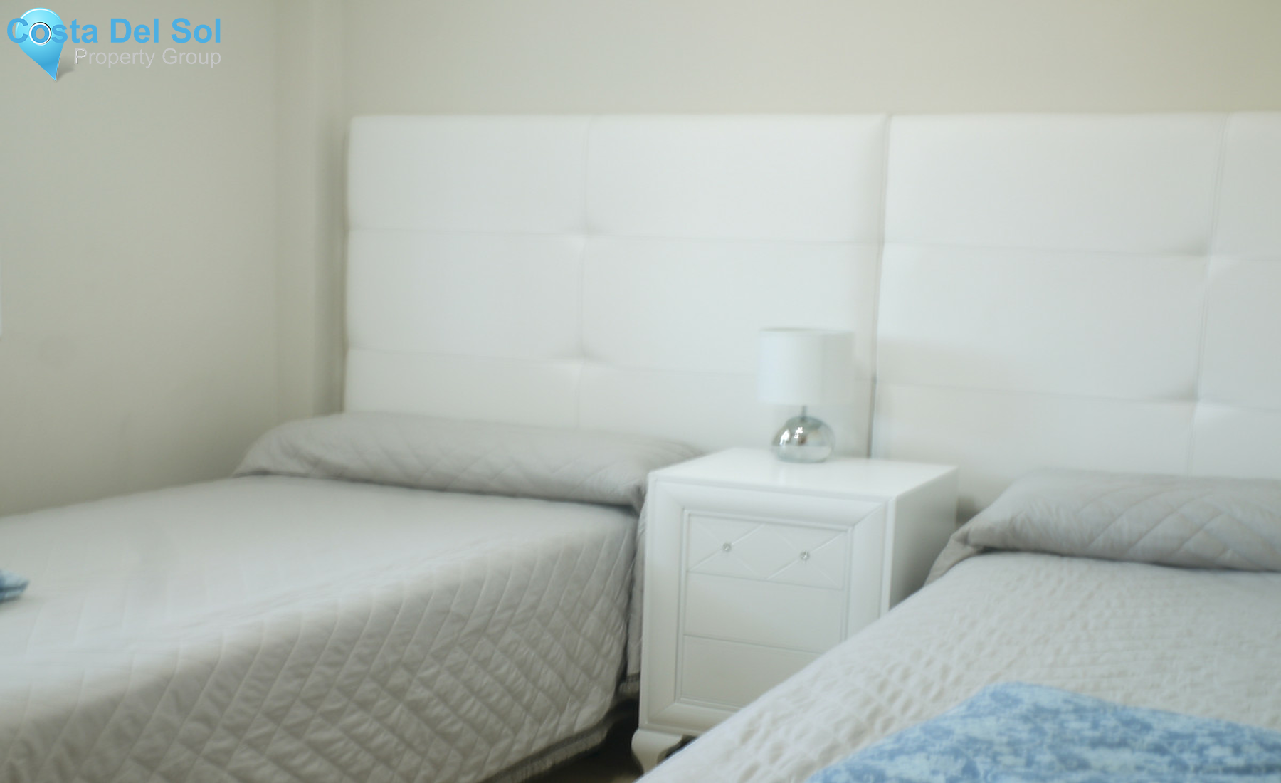 Middle Floor Apartment in Riviera del Sol-1349888