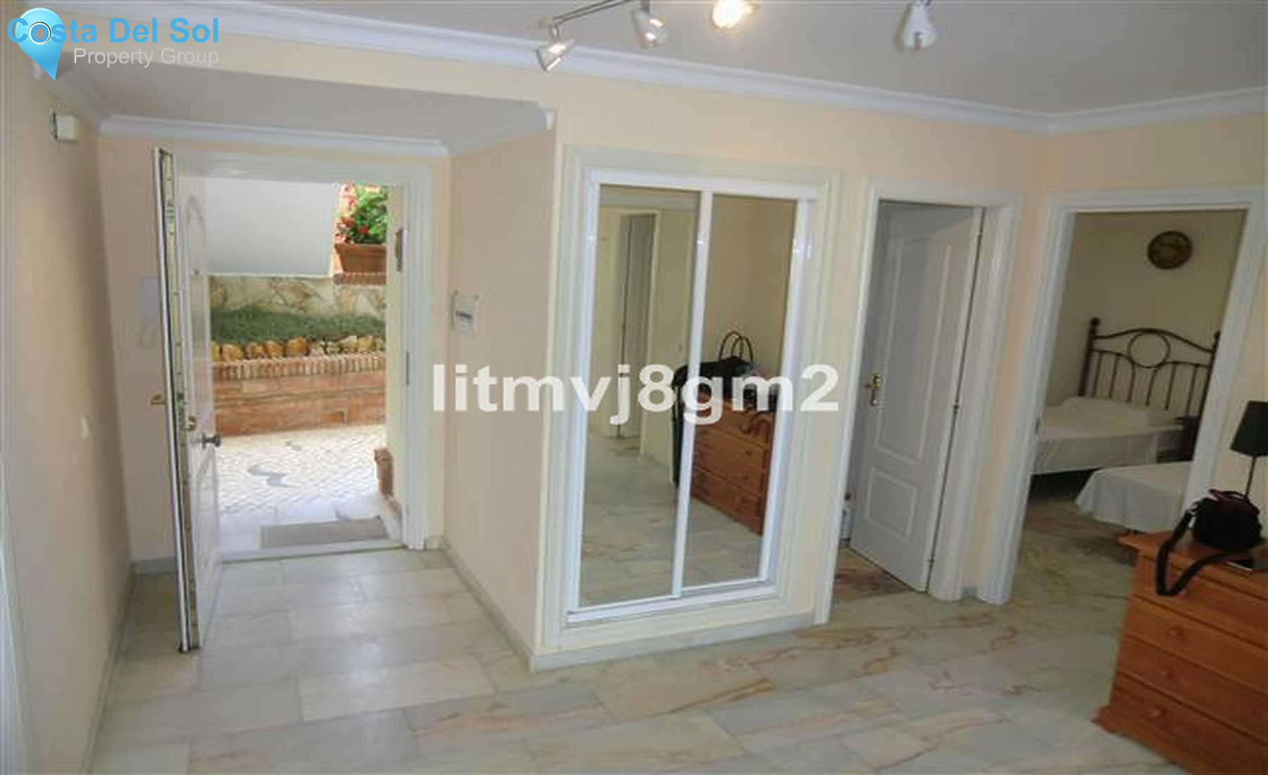 Middle Floor Apartment in Riviera del Sol-1356084