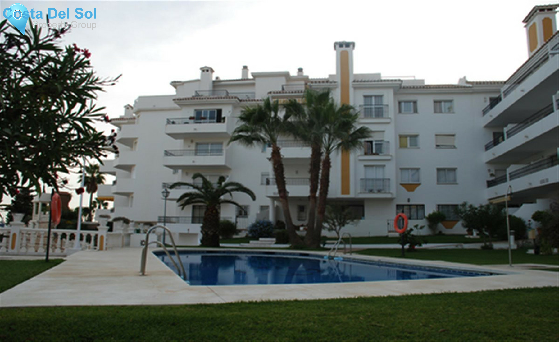 Middle Floor Apartment in Riviera del Sol-1356354