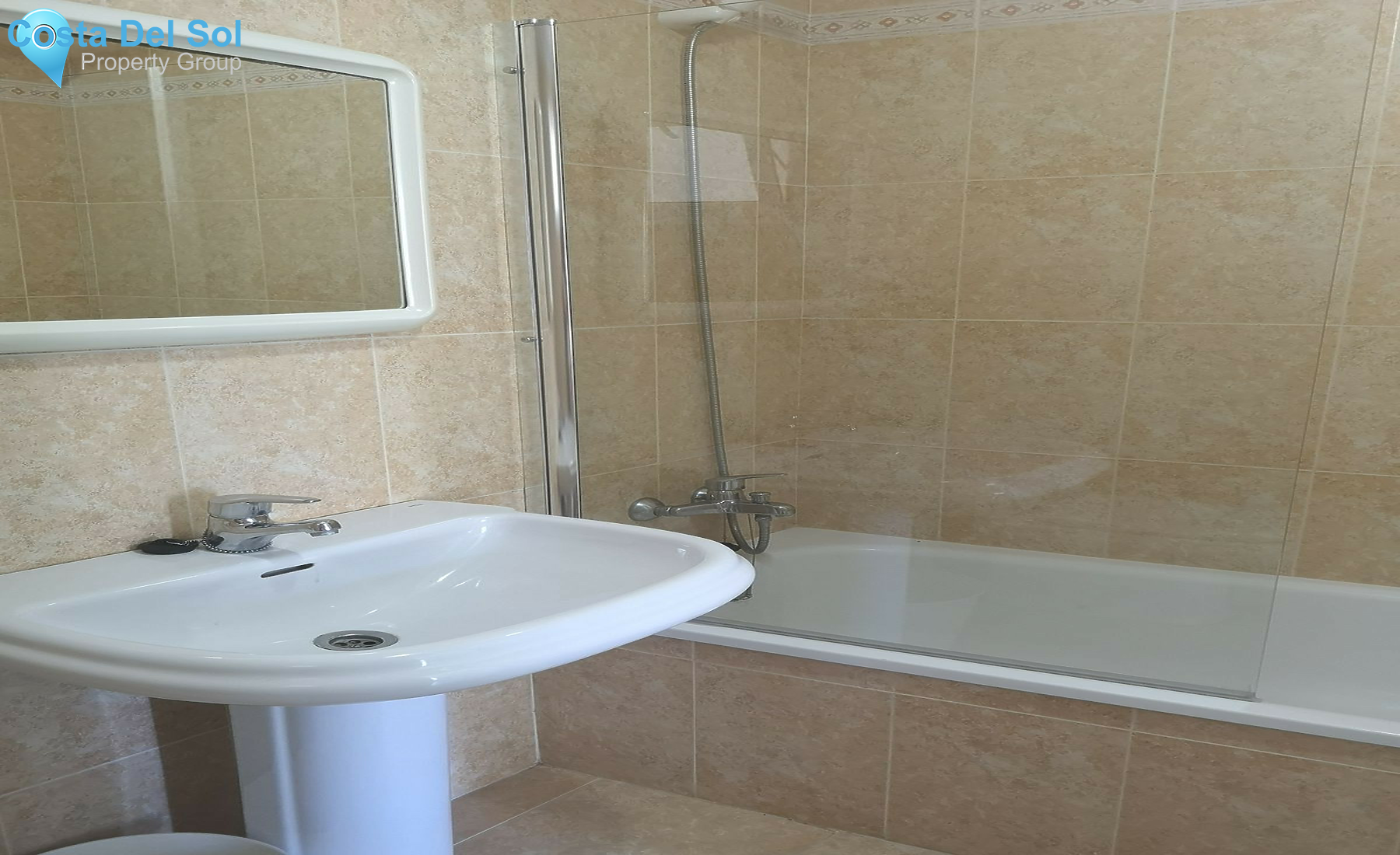 Middle Floor Apartment in Riviera del Sol-1367798