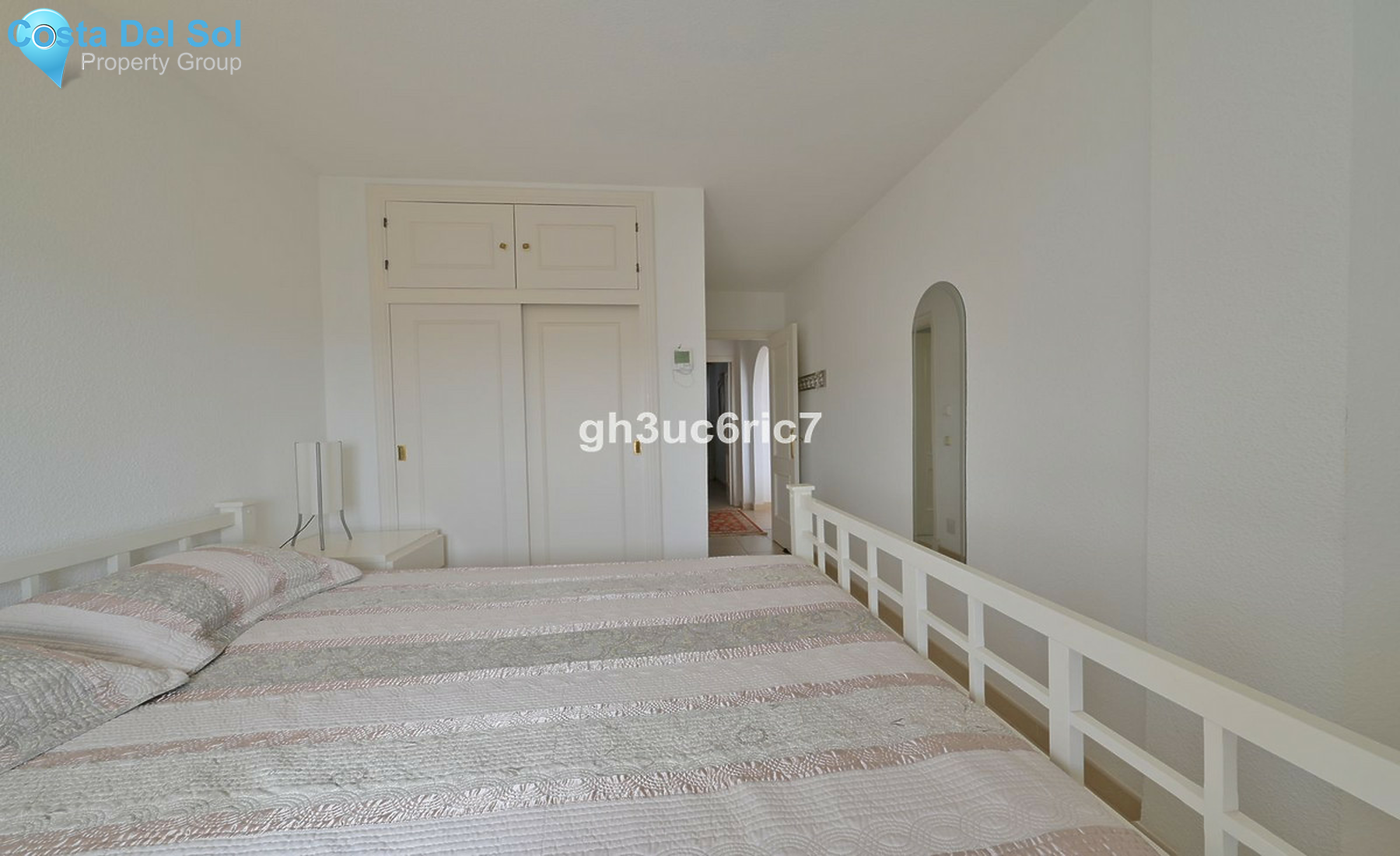 Middle Floor Apartment in Riviera del Sol-1409774