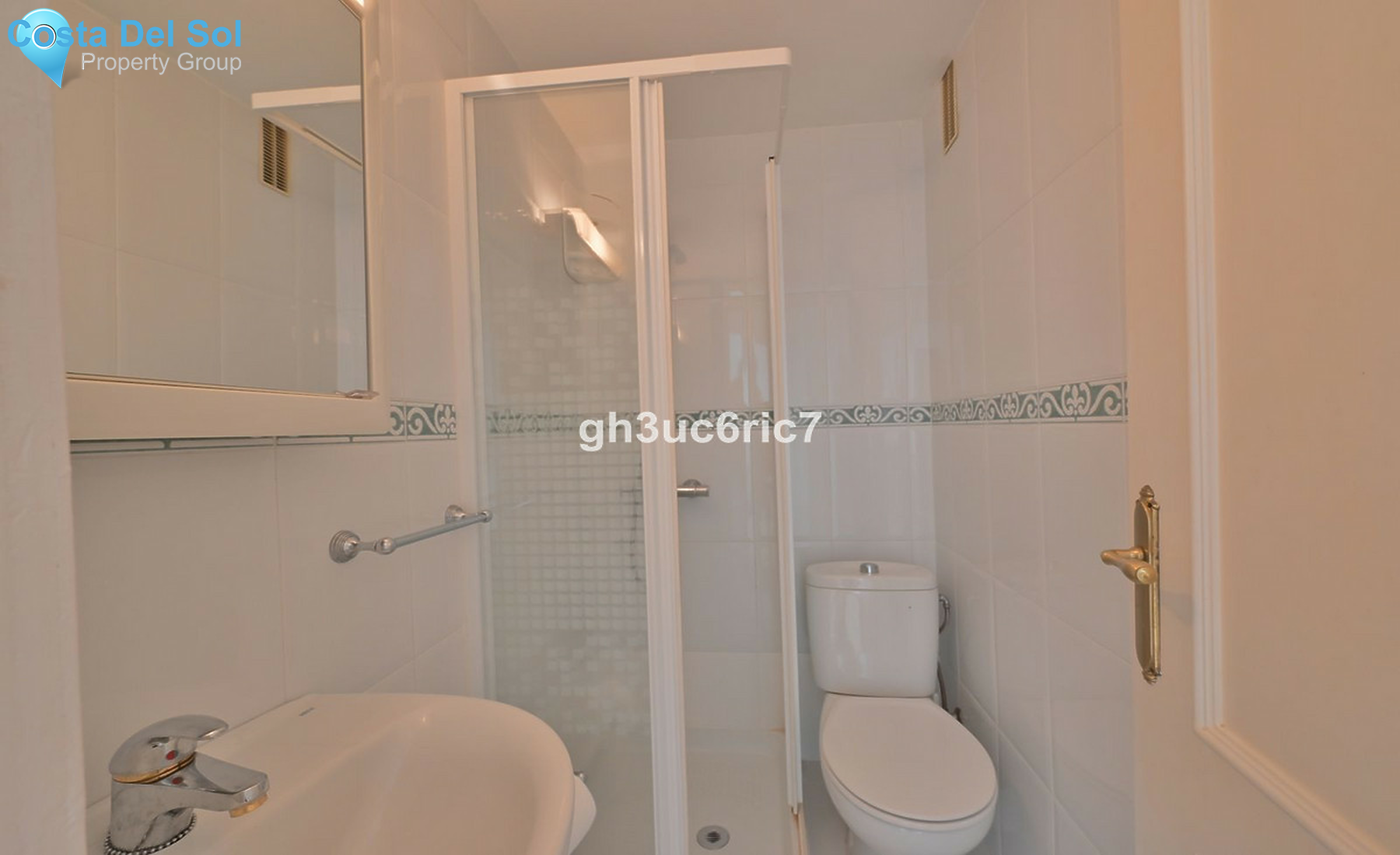 Middle Floor Apartment in Riviera del Sol-1409777