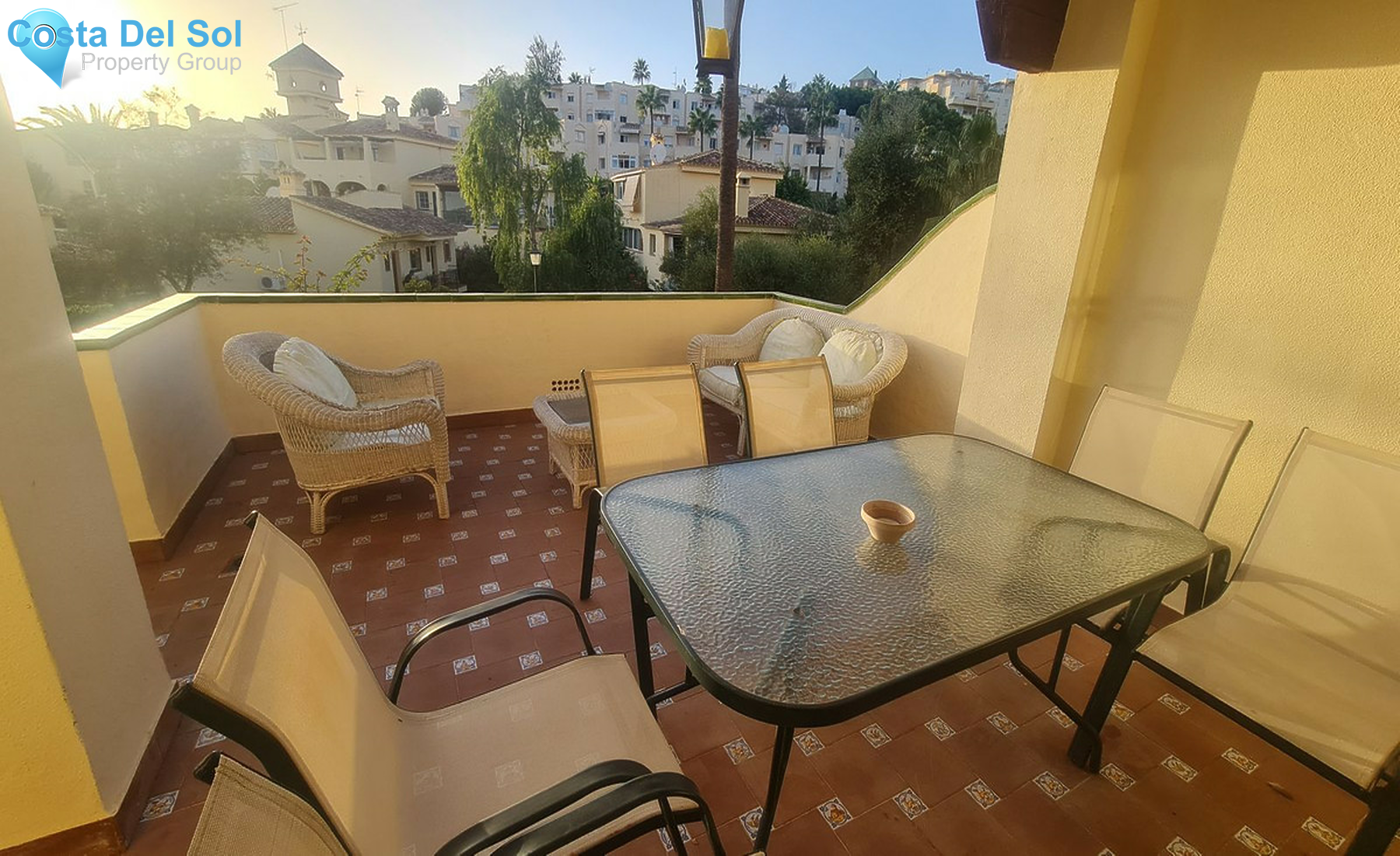 Middle Floor Apartment in Riviera del Sol-1453076