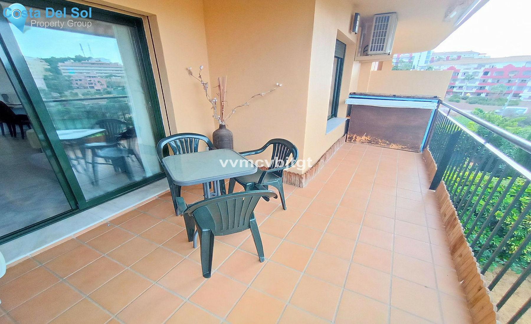 Middle Floor Apartment in Riviera del Sol-1461989