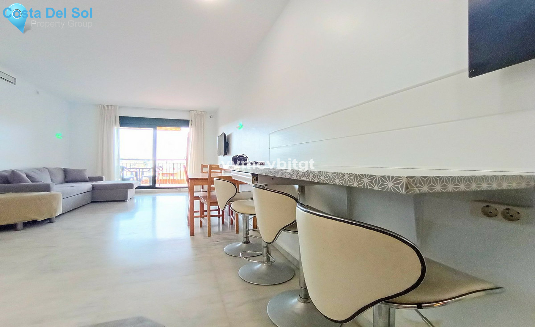 Middle Floor Apartment in Riviera del Sol-1461991