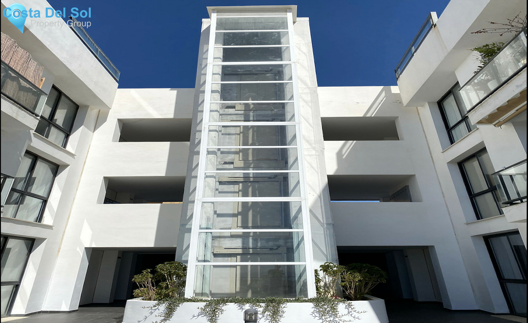 Middle Floor Apartment in Riviera del Sol-1525175