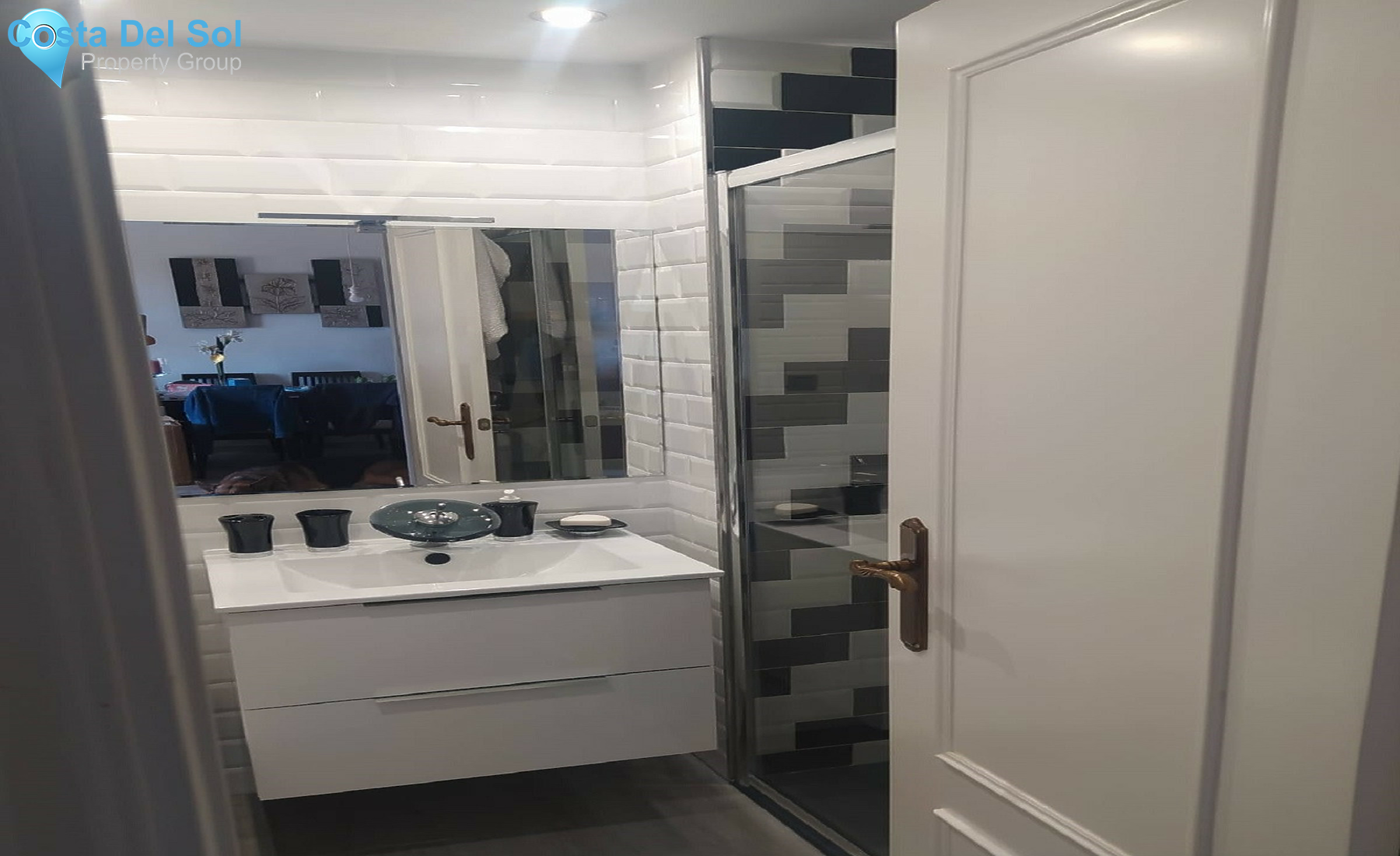 Middle Floor Apartment in Riviera del Sol-1560850