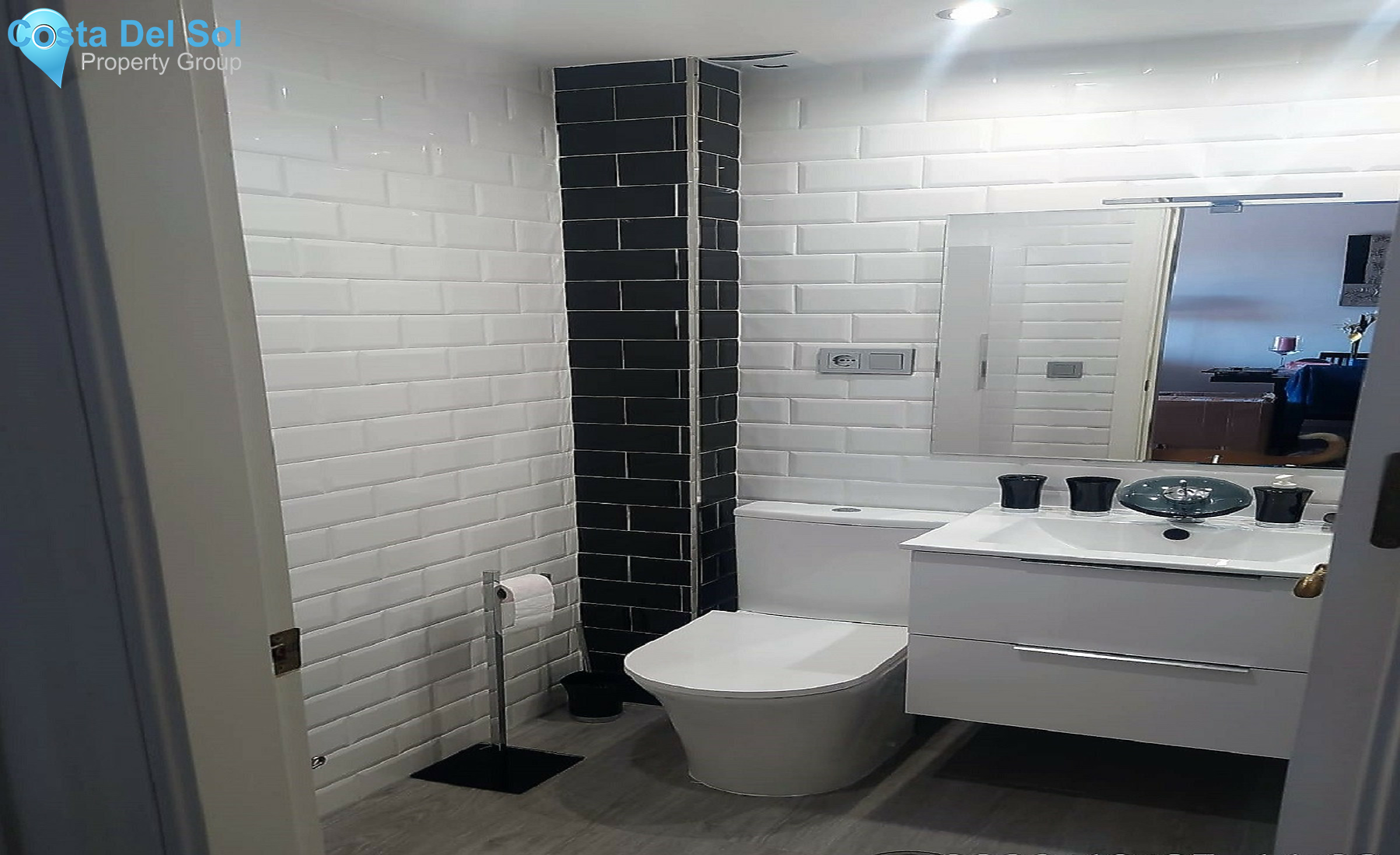 Middle Floor Apartment in Riviera del Sol-1560848