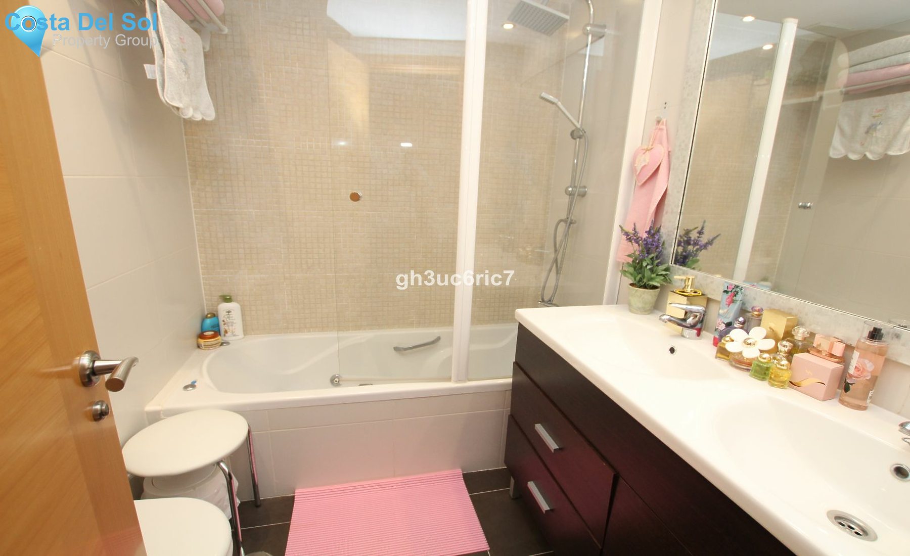 Middle Floor Apartment in Riviera del Sol-1135199